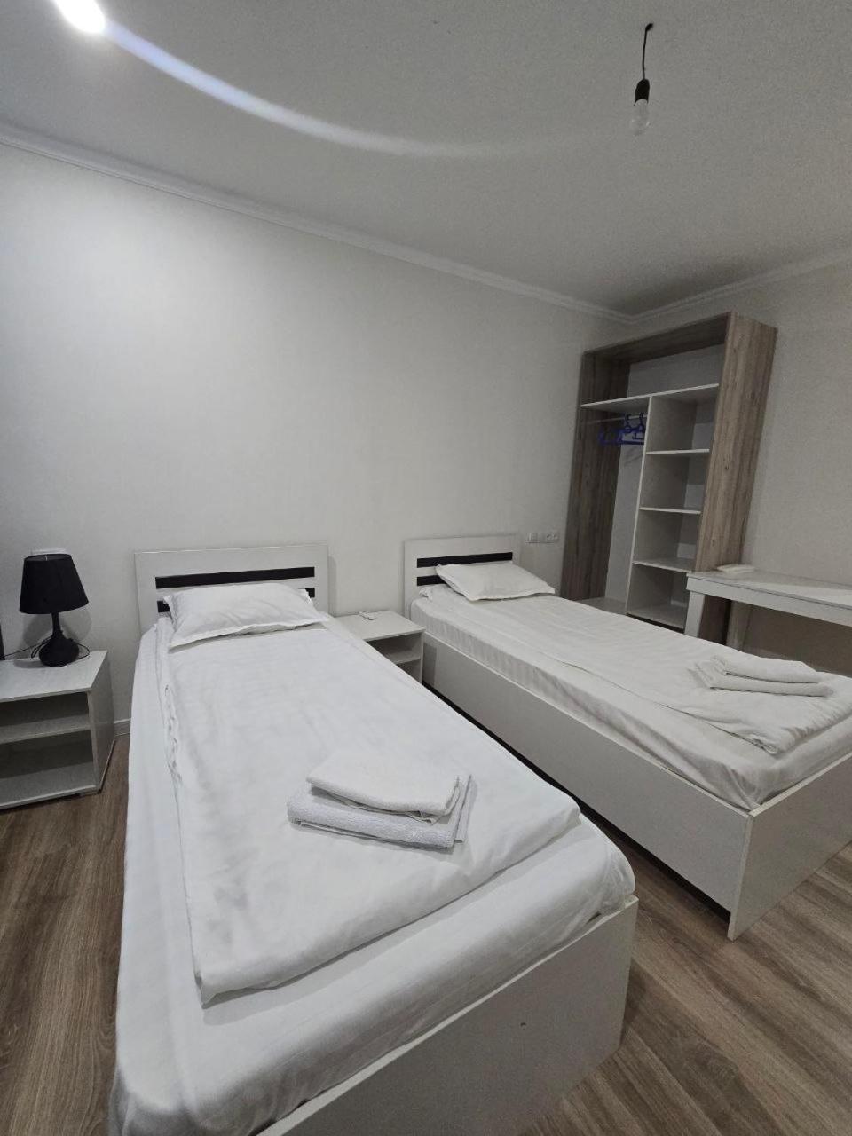 Guesto Hostel Tashkent Luaran gambar
