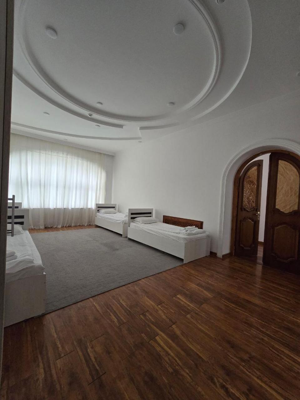 Guesto Hostel Tashkent Luaran gambar